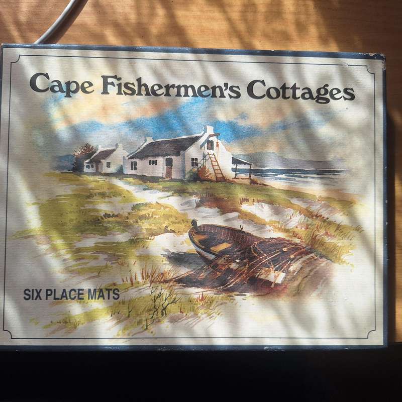 6 x Cape Fishermans cottages place mats 25 cm x 19 cm in great condition