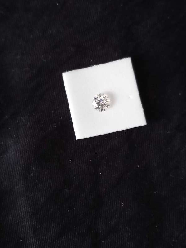 1.01ct Round cut Diamond F Vs1 Brilliant Round cut 3EX (CVD)