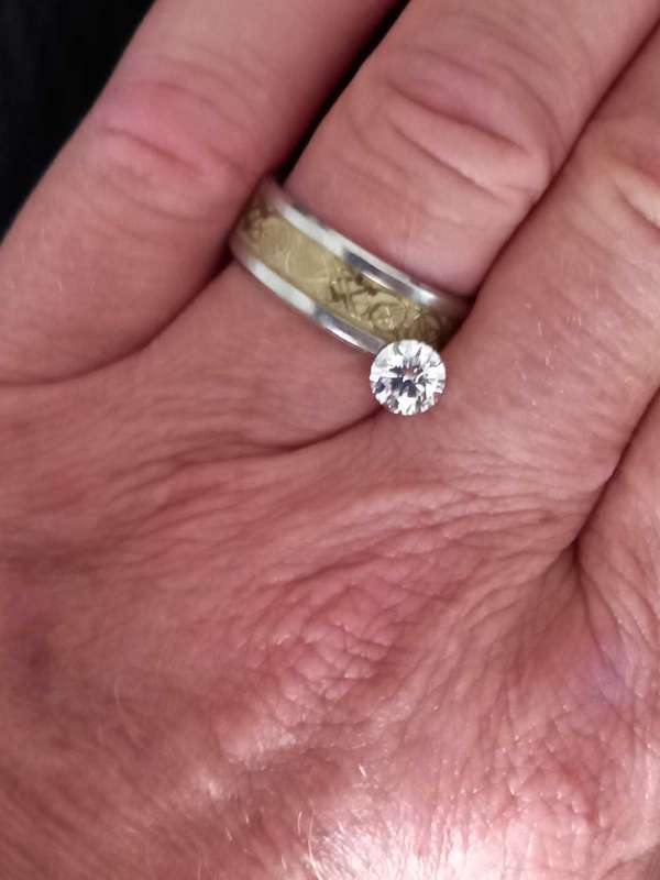 1.01ct Round cut Diamond F Vs1 Brilliant Round cut 3EX (CVD)