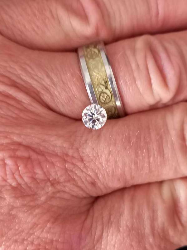 1.01ct Round cut Diamond F Vs1 Brilliant Round cut 3EX (CVD)