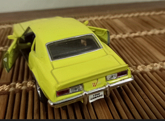 '68 Camaro Z 28 Coupe  Die Cast Model 1/36   T/Make WELLY  Special -Madness