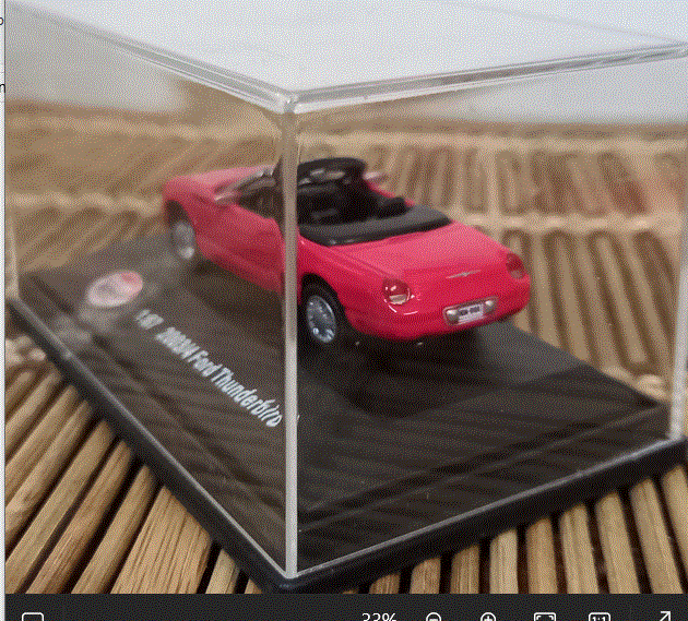 Ford Thunderbird    D/Cast Model  1/87   ( Ho ) New in D/Case   Never Displayed o D/Case-   Reduced