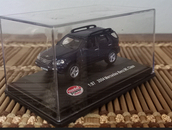 Mercedes Benz ML D/Cast Model  HO -1/87   New i D/Case Never Displayed o  D/Box  For Layout Reduced