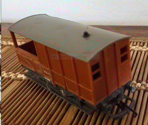 Tri-ang  Caboose Wagon  - HO Complete