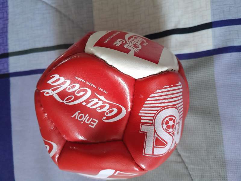 Coca Cola Trick Ball