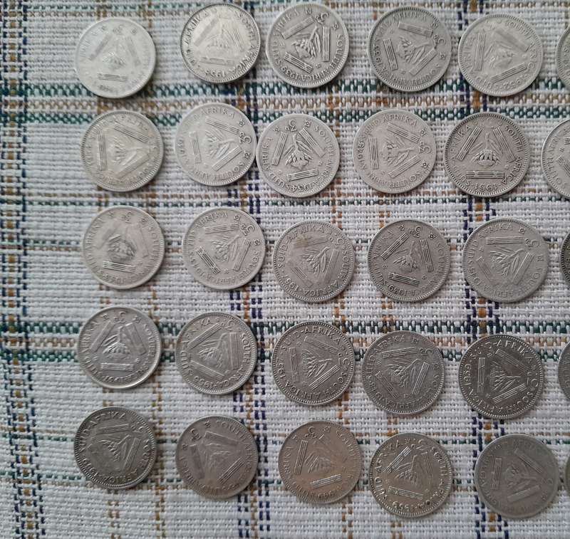 3 D Coins x87