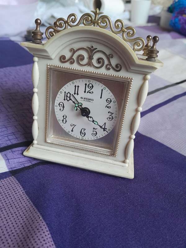 Blessing /alarm wind up clock - West Germany8