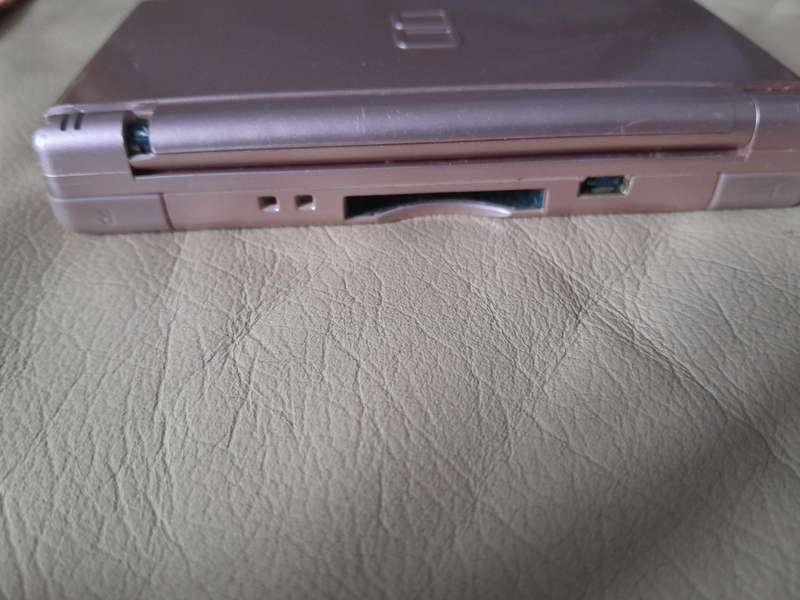 Nintendo DS Lite