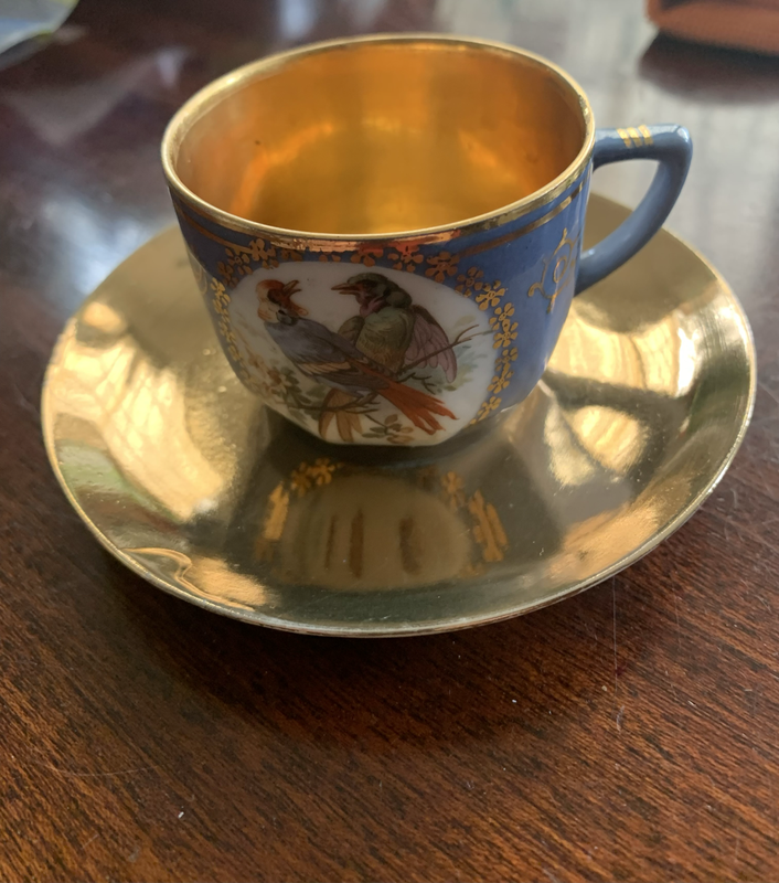 Gilt coffee cup with birds