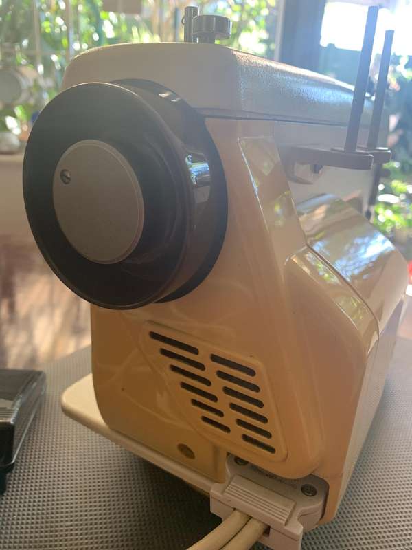 Vintage Janome Sewing Machine - Free Shipping