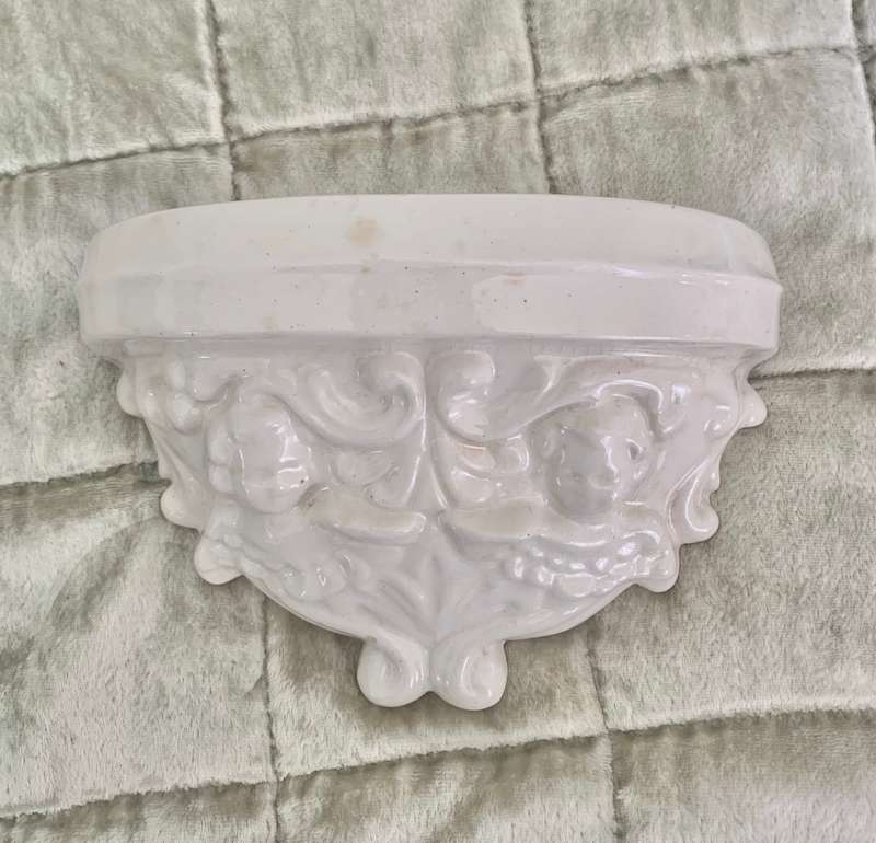 Ceramic Cherub File