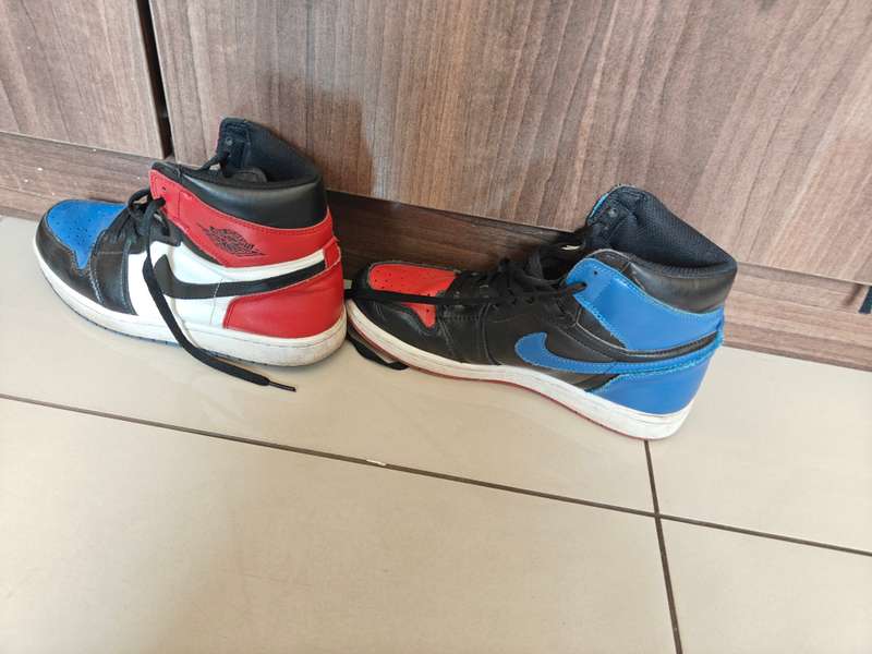 NIKE AIR JORDAN 1 RETRO HIGH OG SECOND HAND - UK 8.5