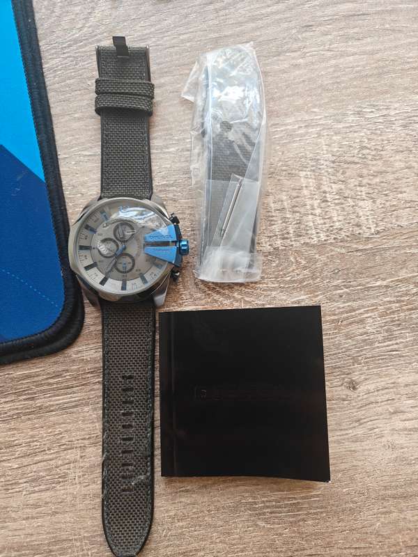 Diesel Dz-4500 watch secondhand