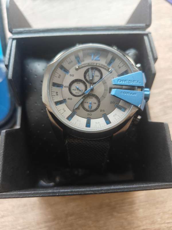 Diesel Dz-4500 watch secondhand