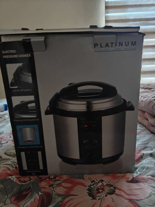Platinum electric pressure cooker