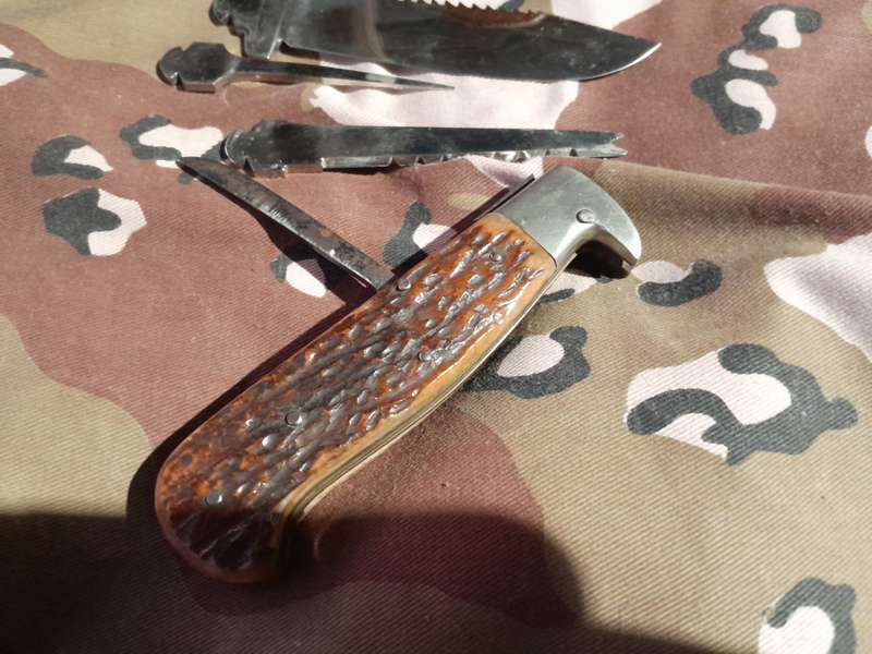 Vintage hunting knife