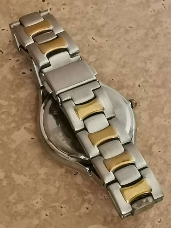 MENS 2 TONE HALLMARK WATCH IN EXCELLENT WORKING CONDITION