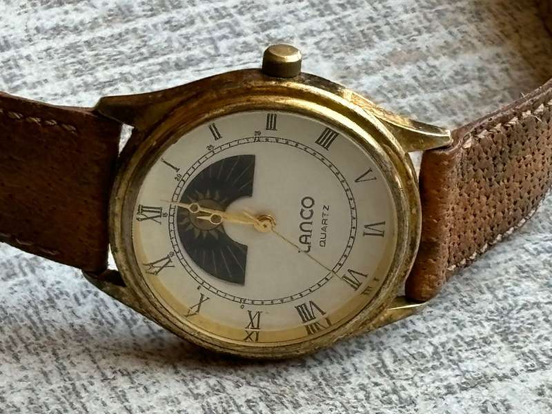 VINTAGE MENS LANCO SUN AND MOON WATCH IN EXCELLENT WORKING CONDITION