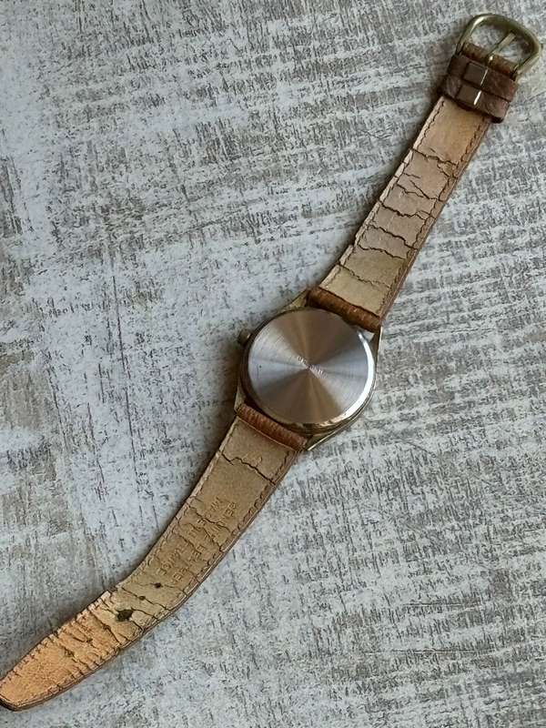VINTAGE MENS LANCO SUN AND MOON WATCH IN EXCELLENT WORKING CONDITION