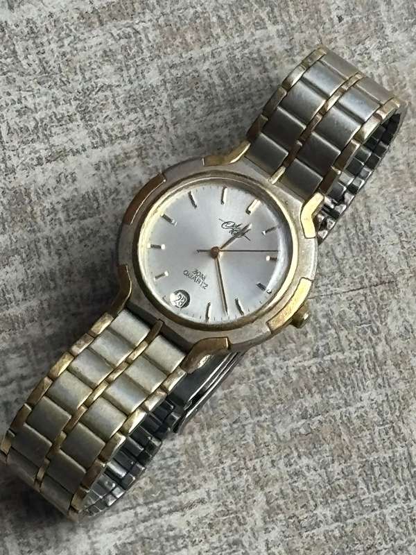 MENS A&S SWISS WATCH IN EXCELLENT WORKING CONDITION