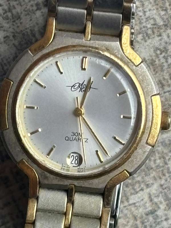 MENS A&S SWISS WATCH IN EXCELLENT WORKING CONDITION