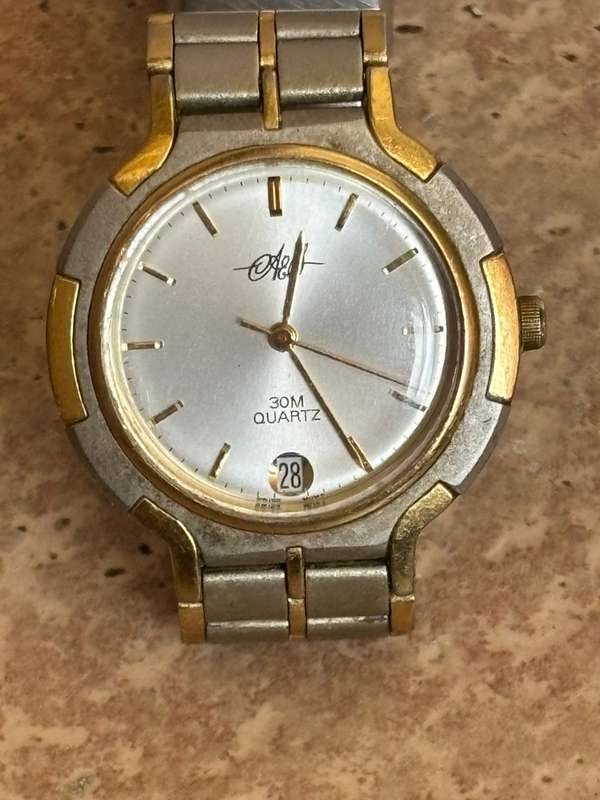 MENS A&S SWISS WATCH IN EXCELLENT WORKING CONDITION