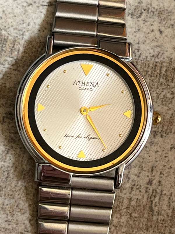 STUNNING CASIO ATHENA LADIES WATCH IN EXCELLENT WORKING CONDITION