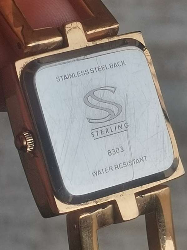 STUNNING LADIES STERLING GOLD PLATED WATCH IN EXCELLENT WORKING CONDITION