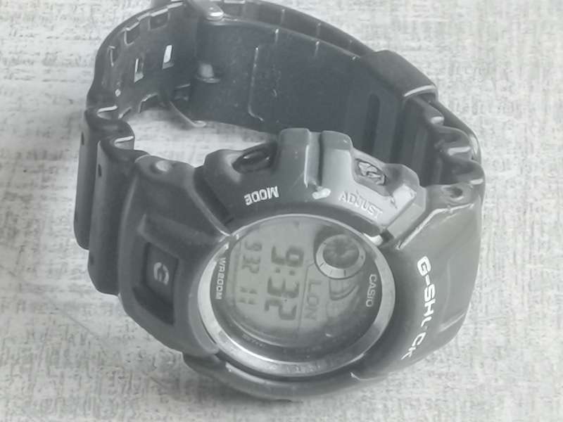 MENS CASIO G-SHOCK G-2900 MENS DIGITAL WATCH IN EXCELLENT WORKING CONDITION