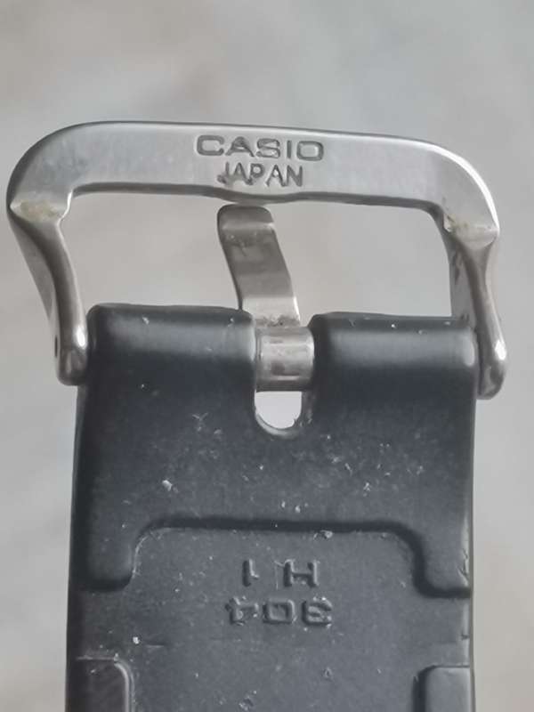 MENS CASIO G-SHOCK G-2900 MENS DIGITAL WATCH IN EXCELLENT WORKING CONDITION