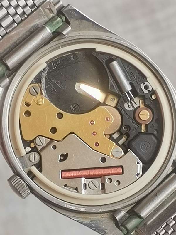 VINTAGE DELFIN EDOX MENS QUARTZ WATCH - UNTESTED SELLING AS IS