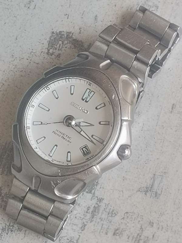 SEIKO KINETIC MENS WATCH IN EXCELLENT WORKING CONDITION