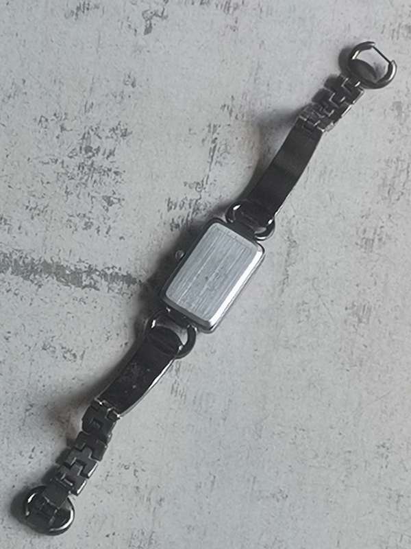 ELEGANT DIVA LADIES WATCH IN EXCELLENT WORKING CONDITION
