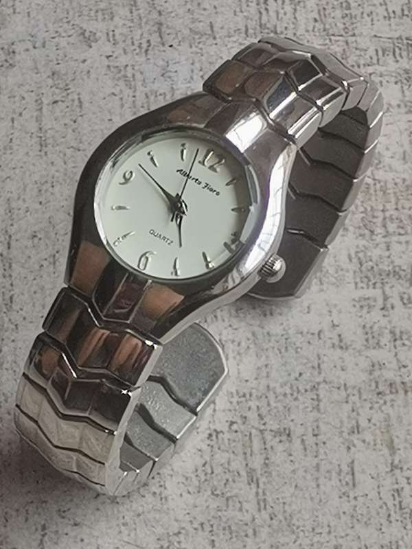STUNNING ELEGANT LADIES ALBERTO FIORO BANGLE WATCH IN EXCELLENT WORKING CONDITION