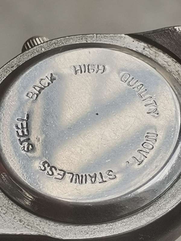 STUNNING ELEGANT LADIES ALBERTO FIORO BANGLE WATCH IN EXCELLENT WORKING CONDITION