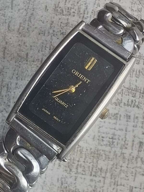 LADIES STUNNING ORIENT WATCH IN EXCELLENT WORKING CONDITION
