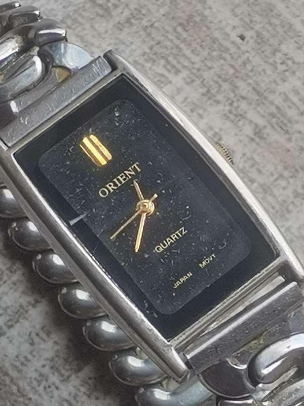 LADIES STUNNING ORIENT WATCH IN EXCELLENT WORKING CONDITION