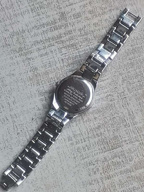 $$$BLACK FRIDAY$$$ ELEGANT LADIES HALLMARK WATCH IN EXCELLENT WORKING CONDITION