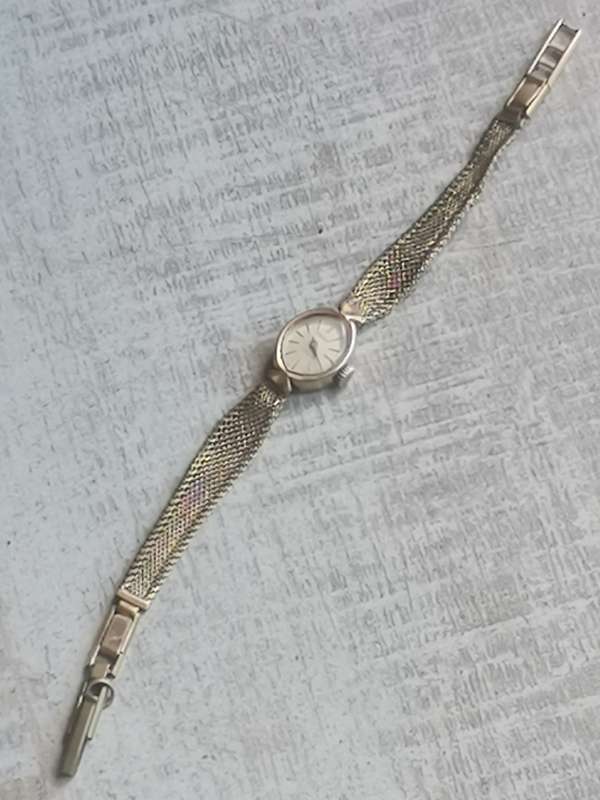 LADIES VINTAGE PIERPONT 17 JEWELS 20 MICRON GOLD WATCH IN EXCELLENT WORKING CONDITION