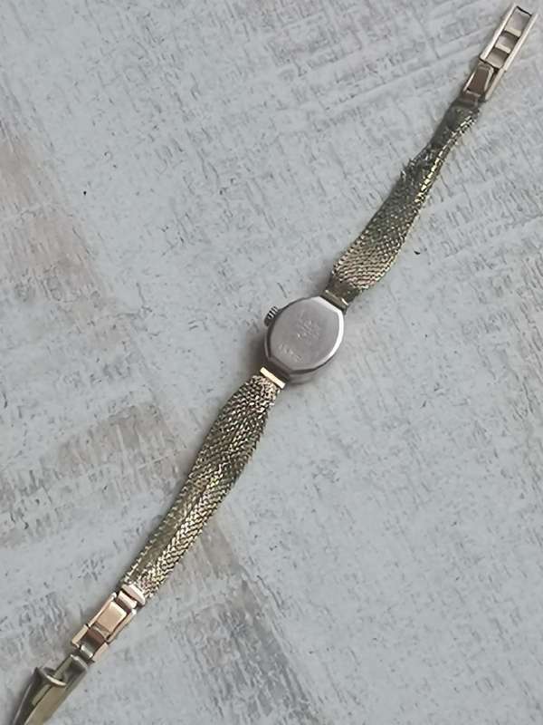 LADIES VINTAGE PIERPONT 17 JEWELS 20 MICRON GOLD WATCH IN EXCELLENT WORKING CONDITION