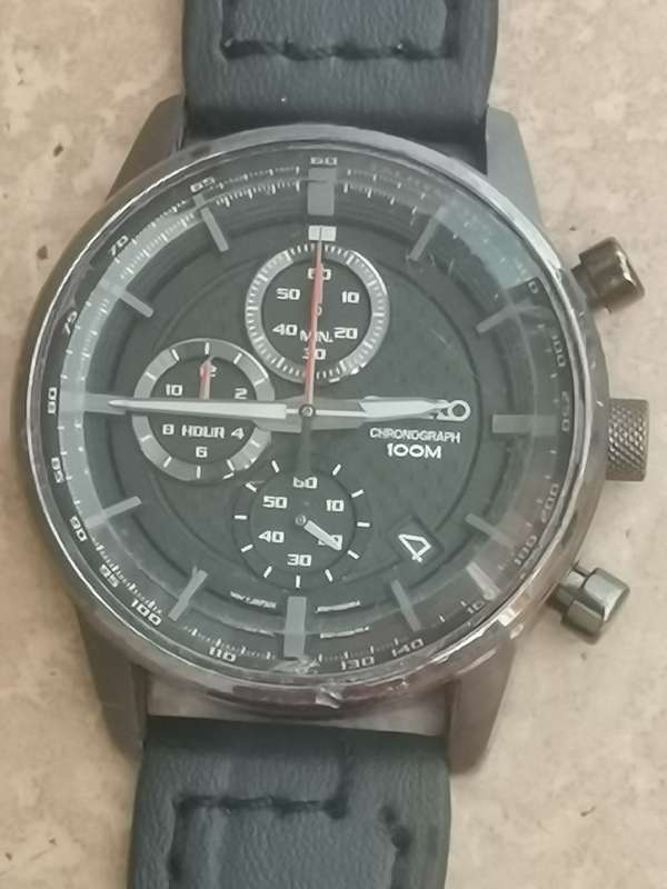 MENS SEIKO 8T67-00G0 CHRONOGRAPH 100M HARDLEX CRYSTAL WATCH IN EXCELLENT WORKING CONDITION