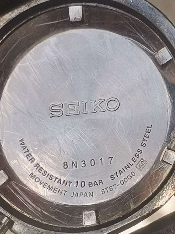 MENS SEIKO 8T67-00G0 CHRONOGRAPH 100M HARDLEX CRYSTAL WATCH IN EXCELLENT WORKING CONDITION