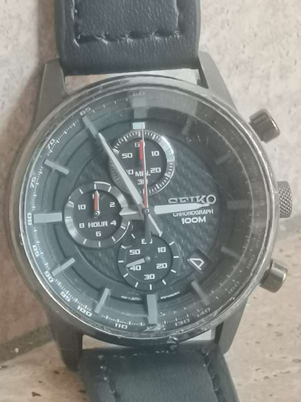 MENS SEIKO 8T67-00G0 CHRONOGRAPH 100M HARDLEX CRYSTAL WATCH IN EXCELLENT WORKING CONDITION
