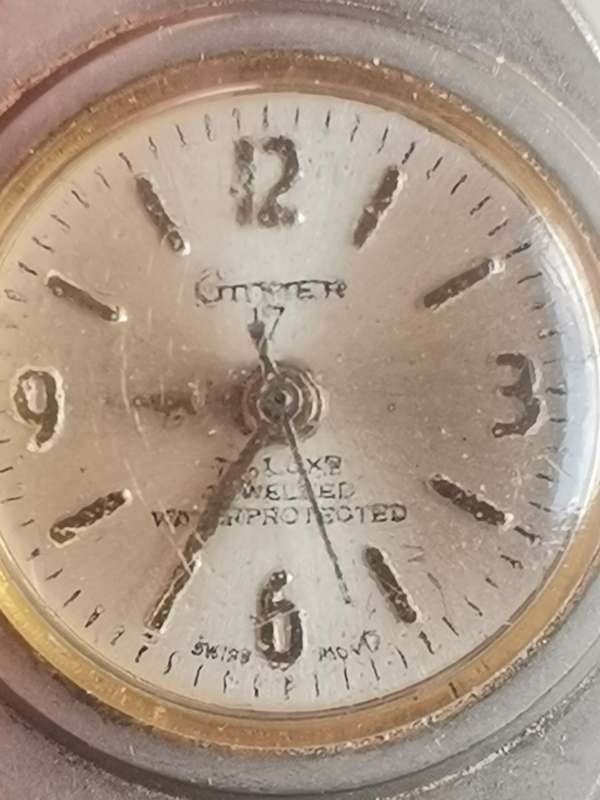 VINTAGE LADIES GTIMER DELUXE 17 JEWELS SWISS MADE WATCH IN EXCELLENT WORKING CONDITION