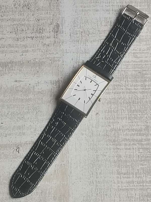 MENS CALVIN KLEIN HUGE 45MM DIAL WATCH IN EXCELLENT WORKING CONDITION