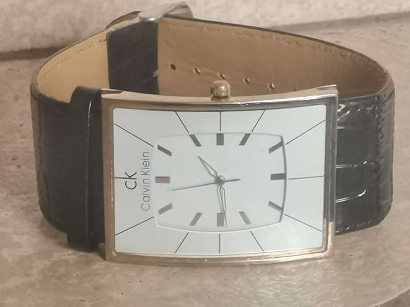 MENS CALVIN KLEIN HUGE 45MM DIAL WATCH IN EXCELLENT WORKING CONDITION