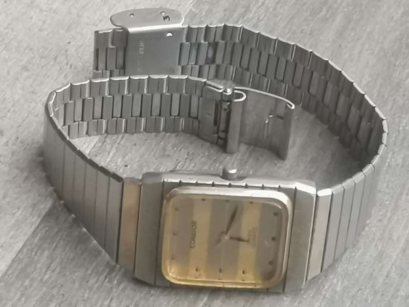 VINTAGE MENS/UNISEX CONDOR SWISS MADE WATCH IN EXCELLENT WORKING CONDITION