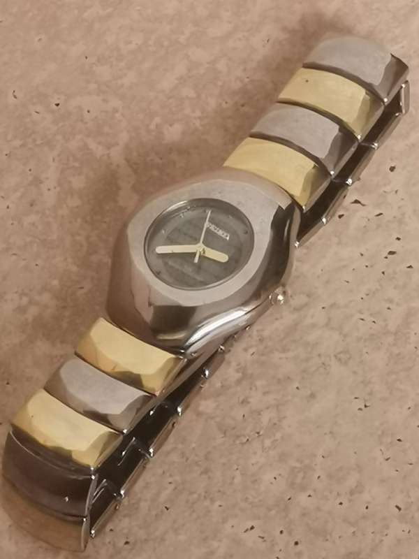 STUNNING LADIES SEIKO WATCH IN EXCELLENT WORKING CONDITION