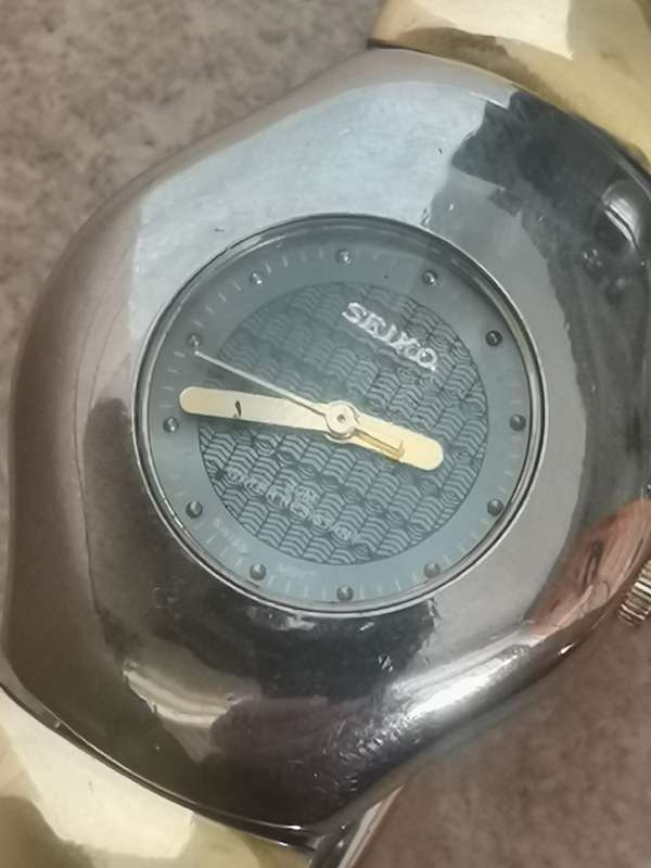 STUNNING LADIES SEIKO WATCH IN EXCELLENT WORKING CONDITION