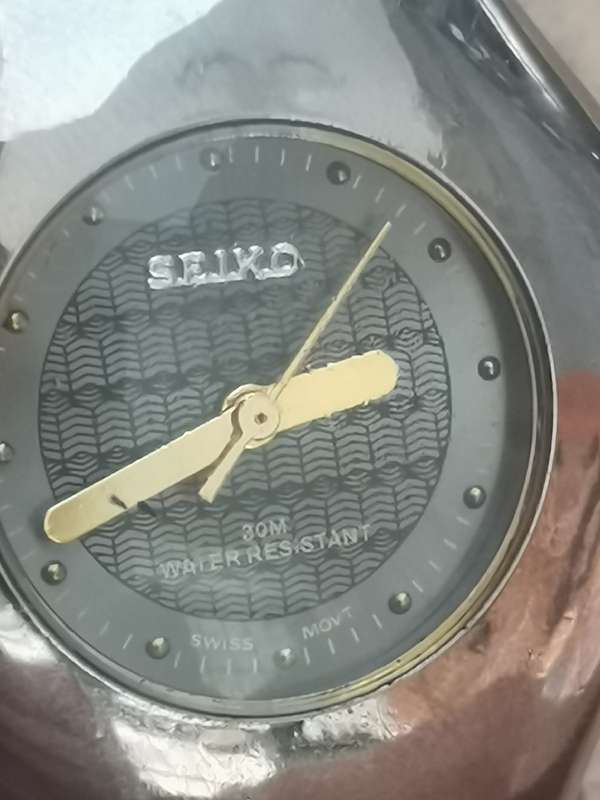 STUNNING LADIES SEIKO WATCH IN EXCELLENT WORKING CONDITION